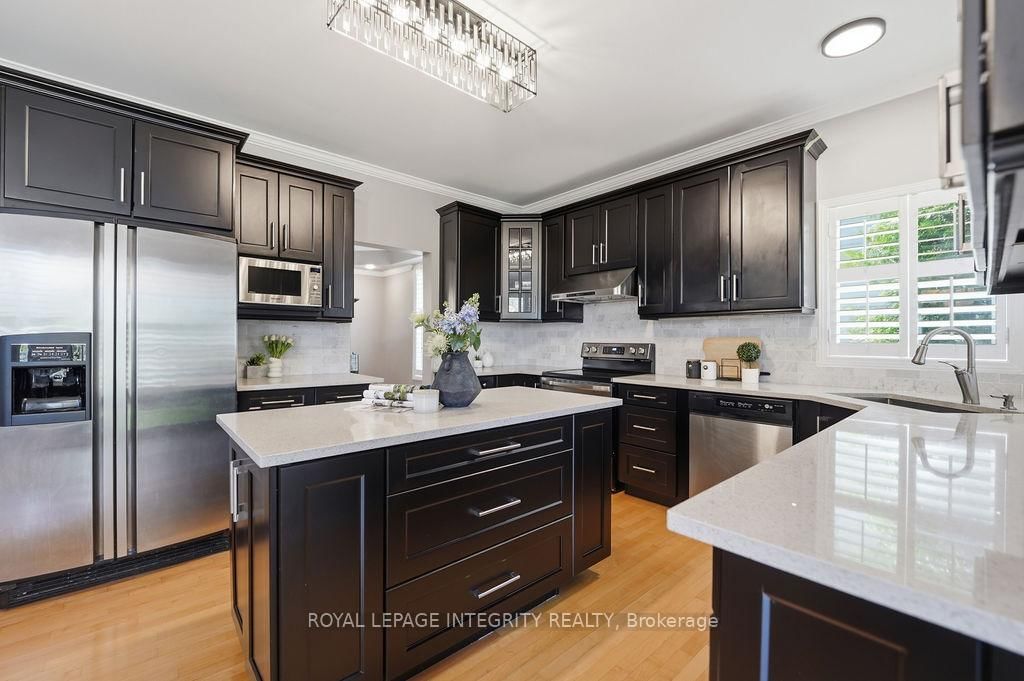 185 INSMILL Crescent • Kanata, ON photo 13