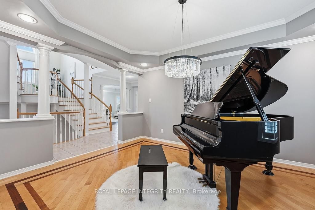 185 INSMILL Crescent • Kanata, ON photo 9