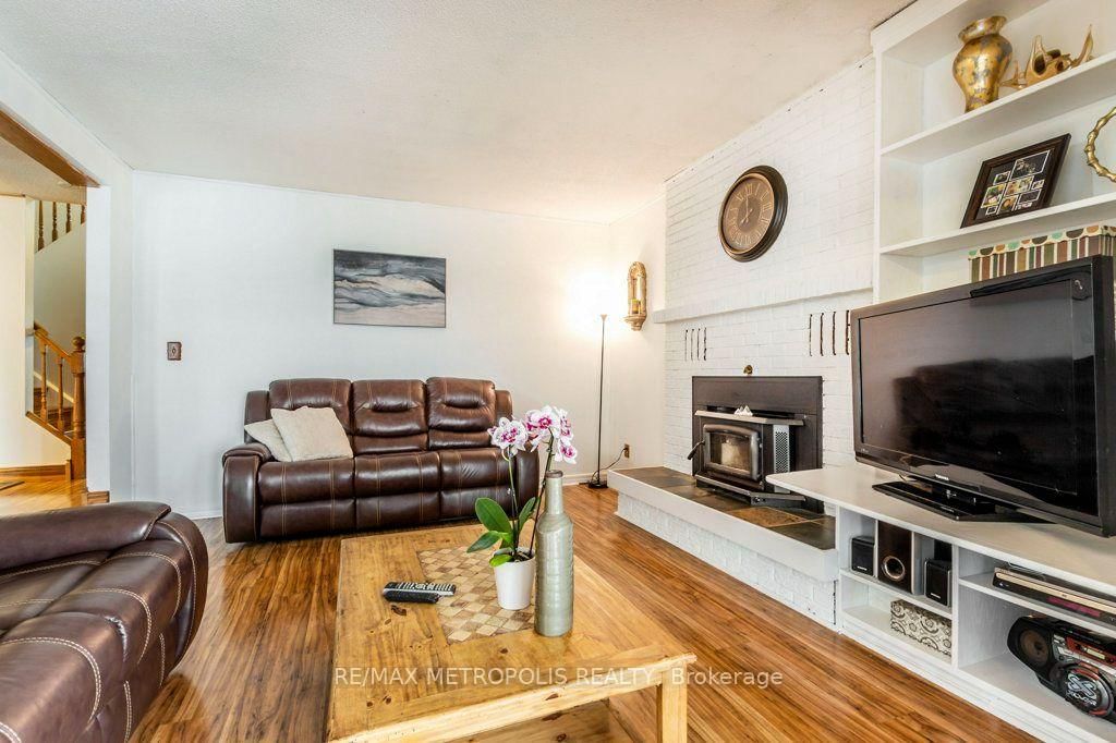 269 Burnett Avenue • Cambridge, ON photo 13
