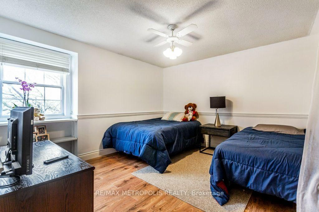 269 Burnett Avenue • Cambridge, ON photo 18
