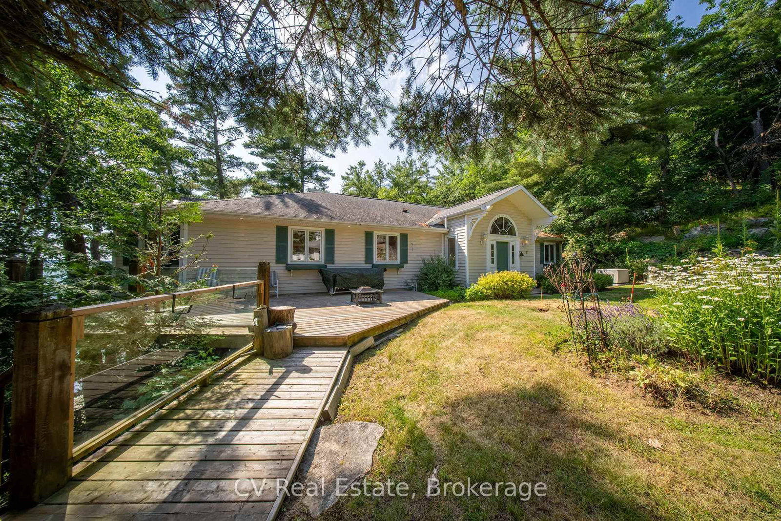 1210 Ennis Bay Road • Bracebridge, ON photo 24