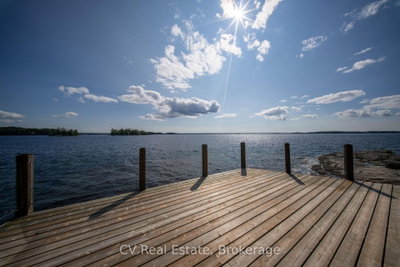 1210 Ennis Bay Road • Bracebridge, ON photo 8