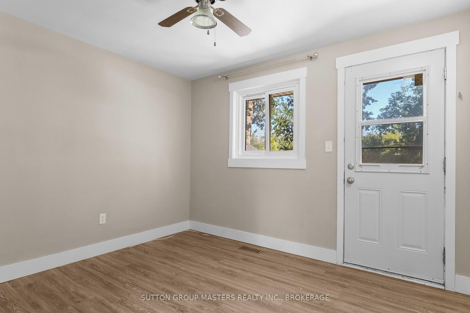 46 Morden Crescent • Loyalist, ON photo 14