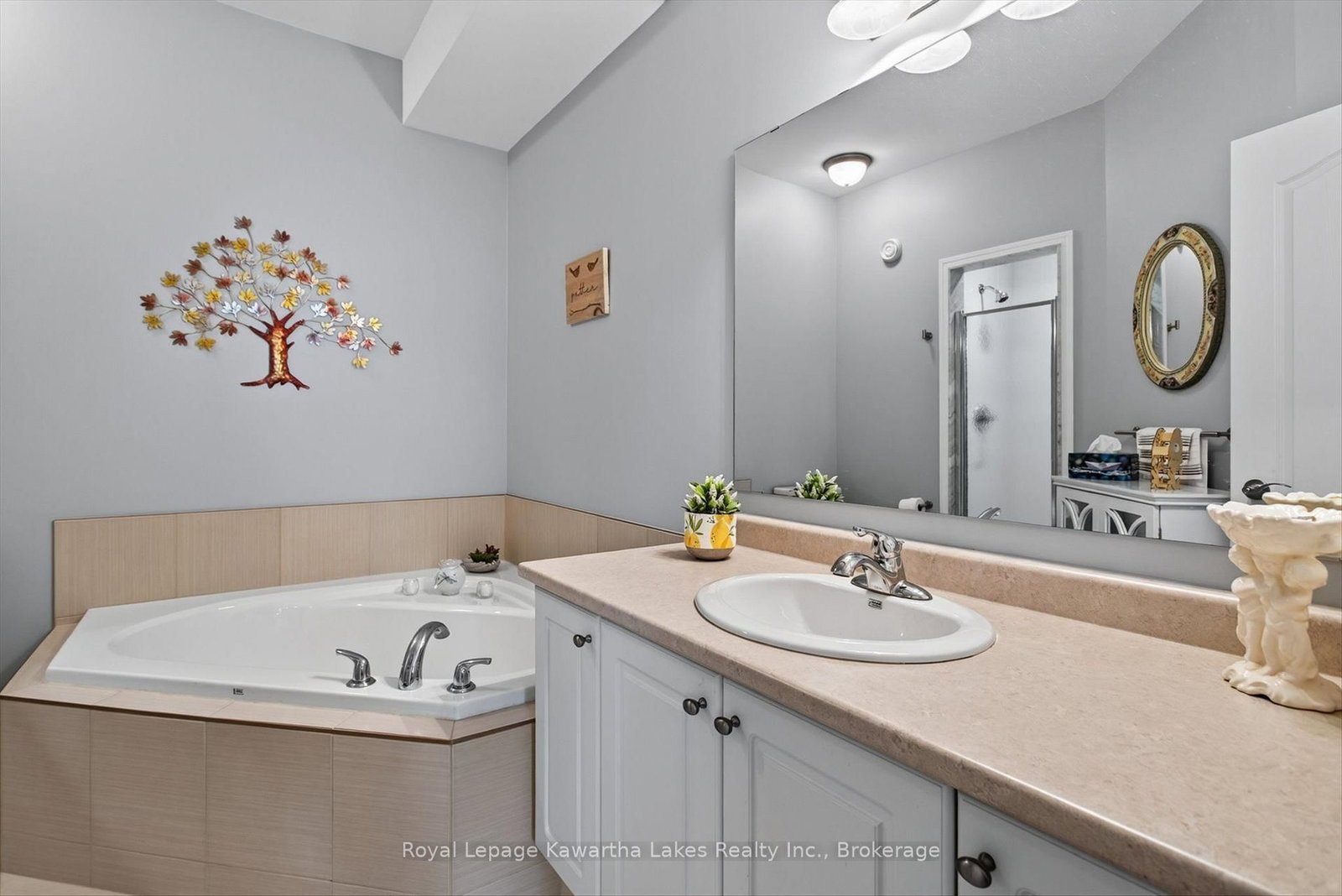 42 Deacon Crescent • Kawartha Lakes, ON photo 18