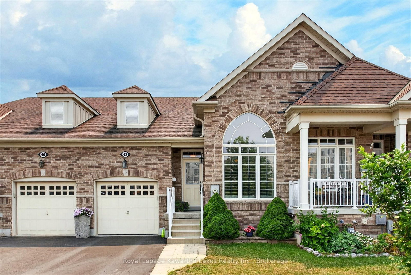 42 Deacon Crescent • Kawartha Lakes, ON photo 2
