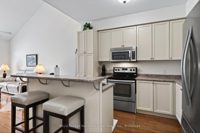42 Deacon Crescent • Kawartha Lakes, ON photo 7