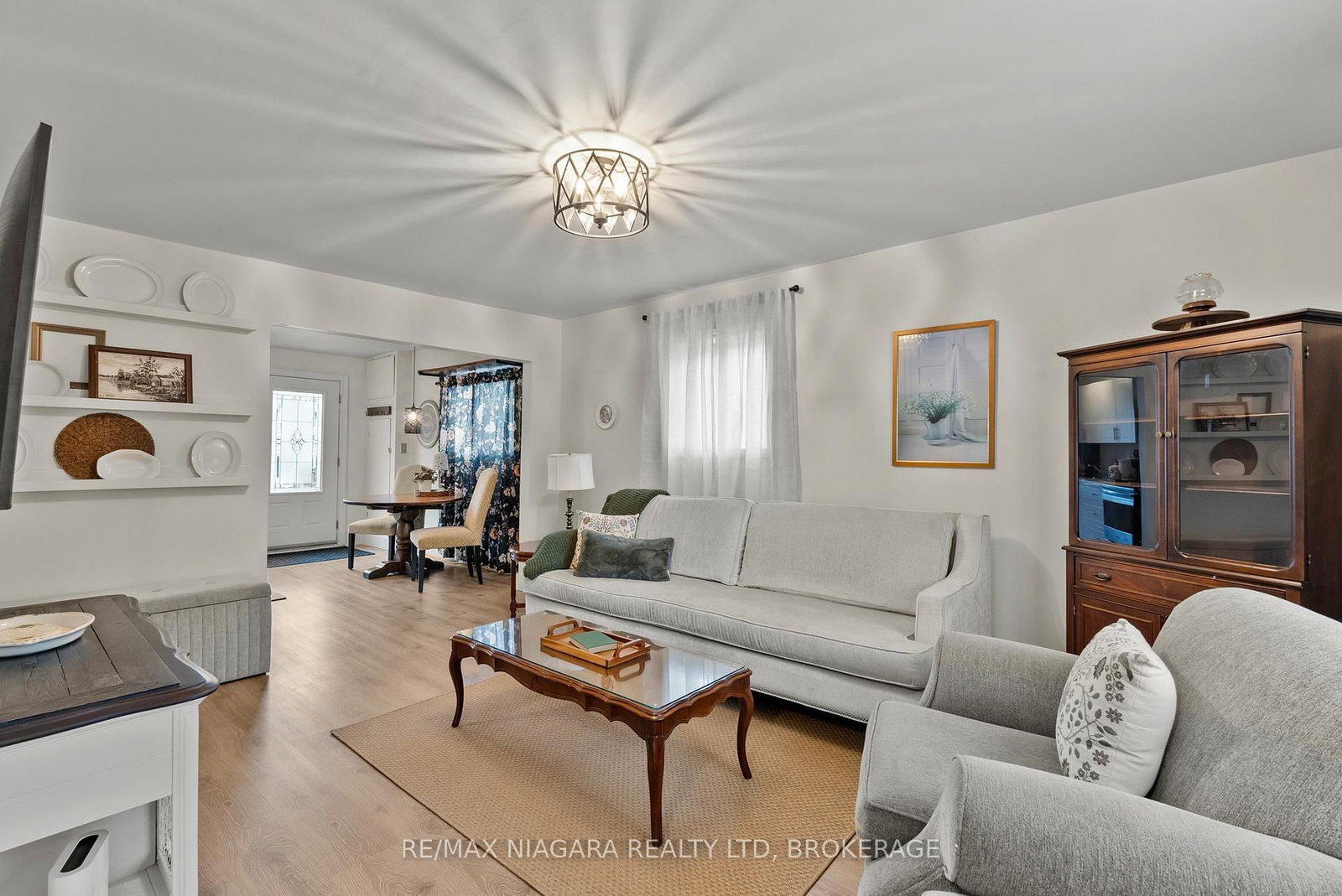 3 Osborne Street • Fort Erie, ON photo 10