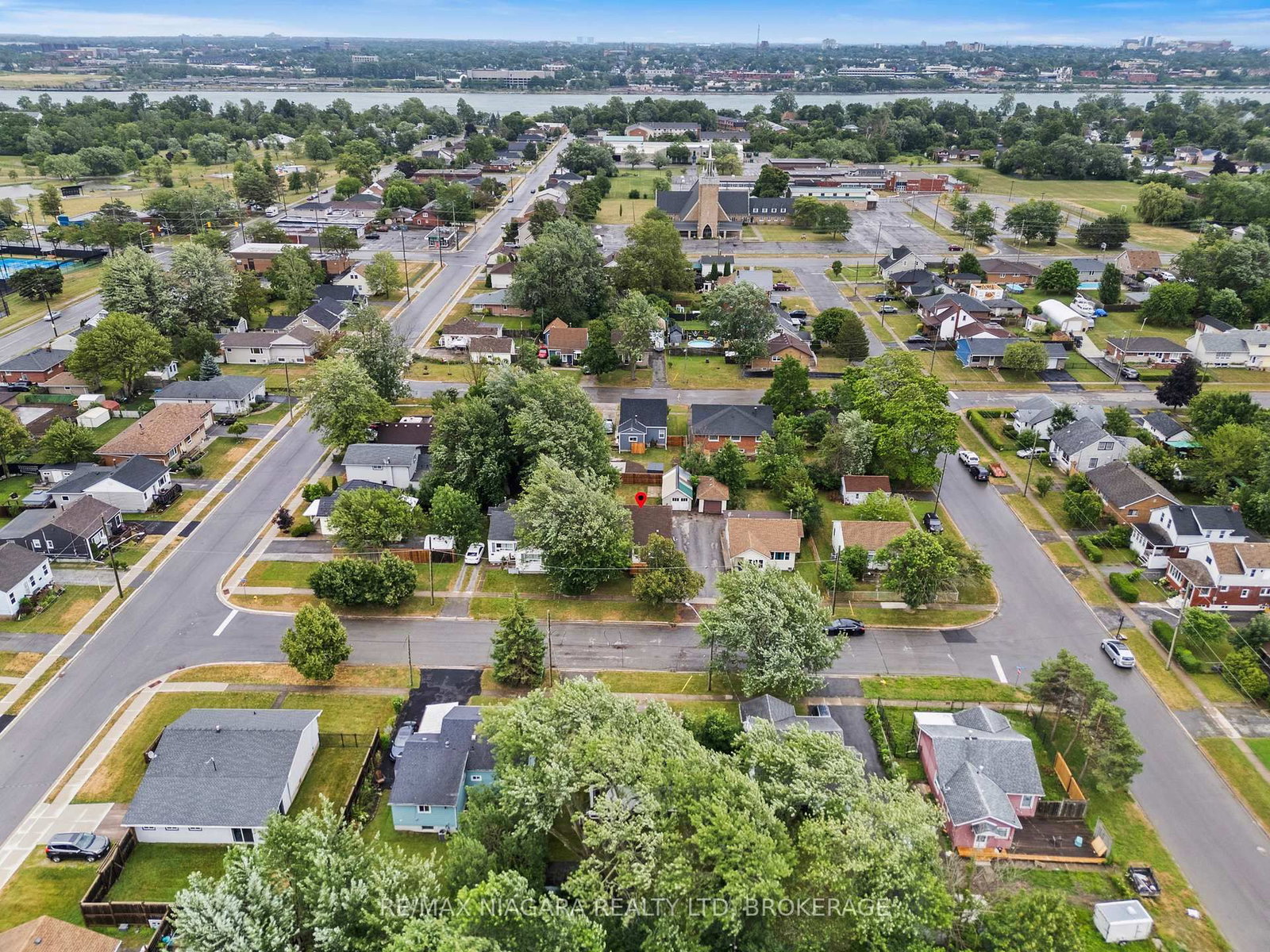 3 Osborne Street • Fort Erie, ON photo 40