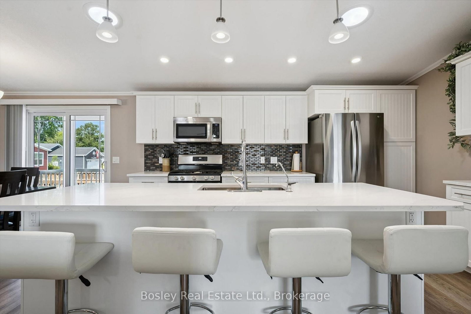 7 Sumac Street • Puslinch, ON photo 11