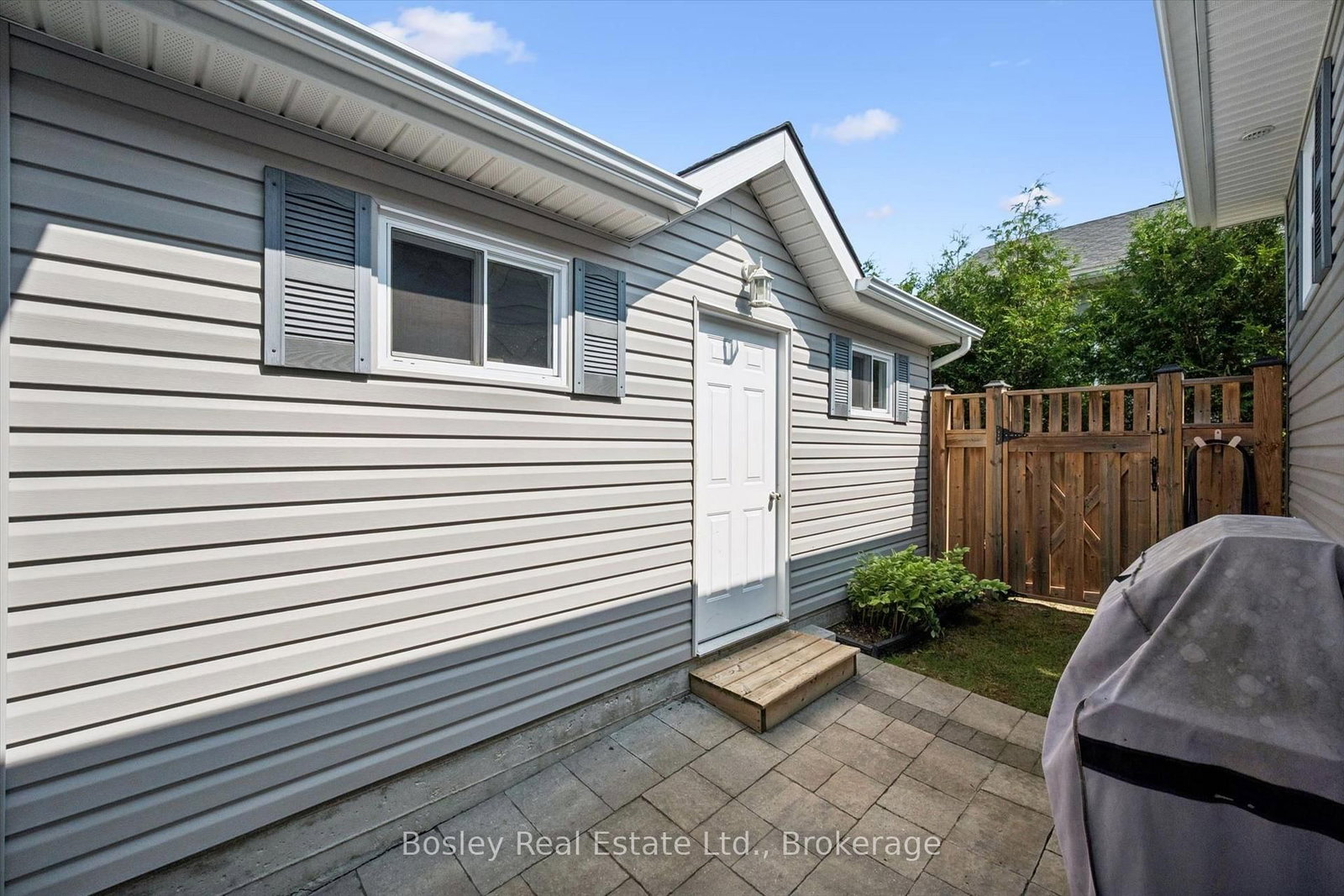 7 Sumac Street • Puslinch, ON photo 24