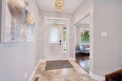 183 Townsend Drive — photo 3