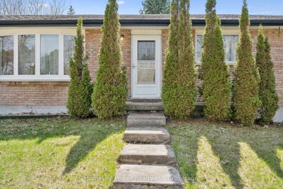 6716 Wellington Rd 16 Road • Centre Wellington, ON photo 3