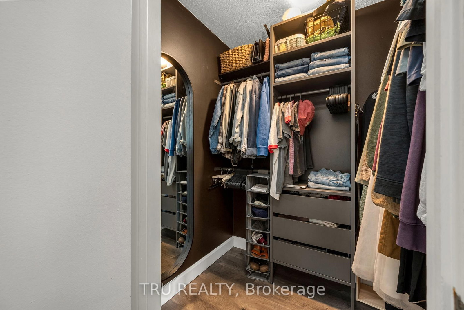 270 Dalehurst Drive • #G • Ottawa, ON photo 32