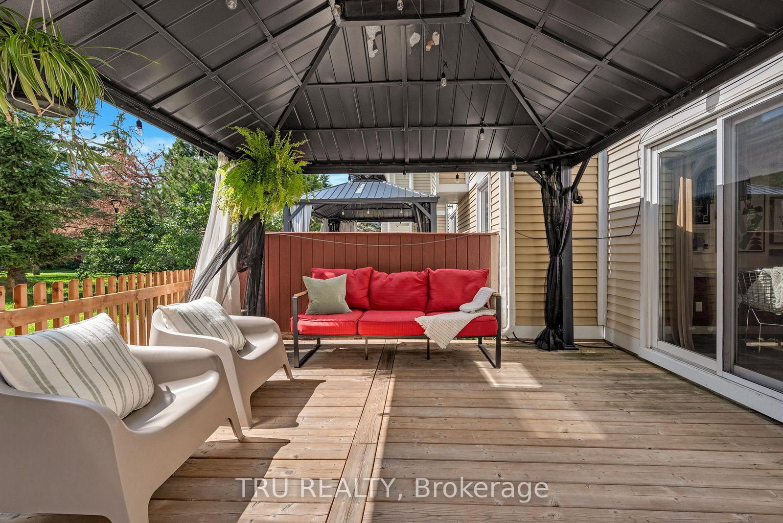 270 Dalehurst Drive • #G • Ottawa, ON photo 47