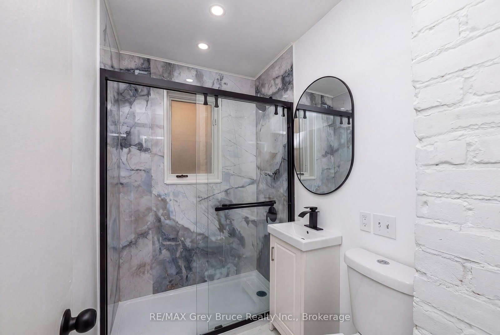 701 E 5th Street • Owen Sound, ON photo 17