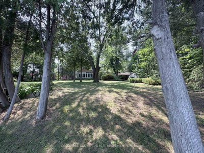 60 Pinewood Boulevard