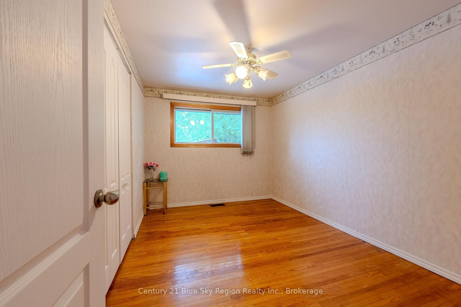 245 Michener Drive • North Bay, ON photo 33