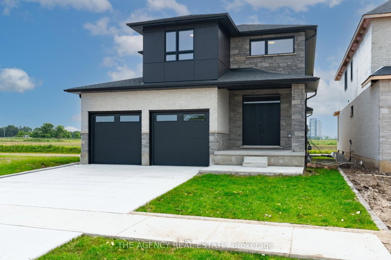 3112 Regiment Road W, London South