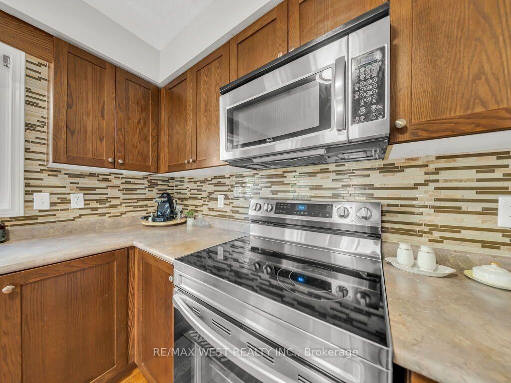 1369 Old Zeller Drive • Kitchener, ON photo 11