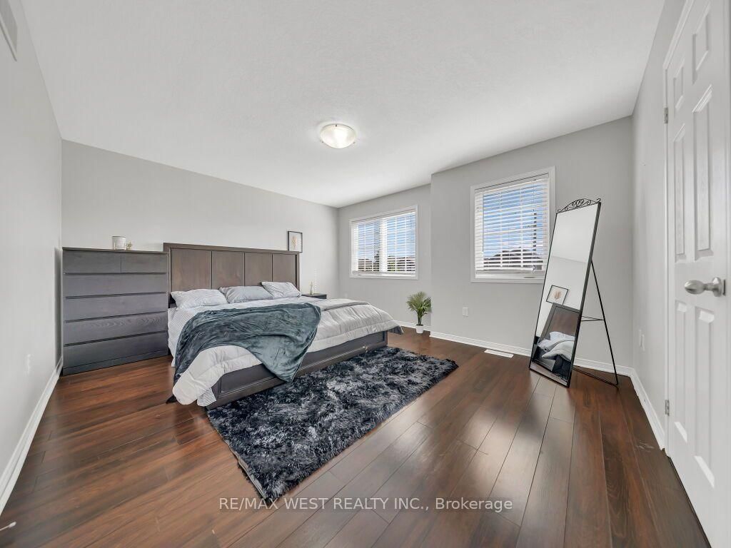 1369 Old Zeller Drive • Kitchener, ON photo 19