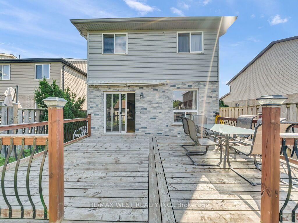 1369 Old Zeller Drive • Kitchener, ON photo 30