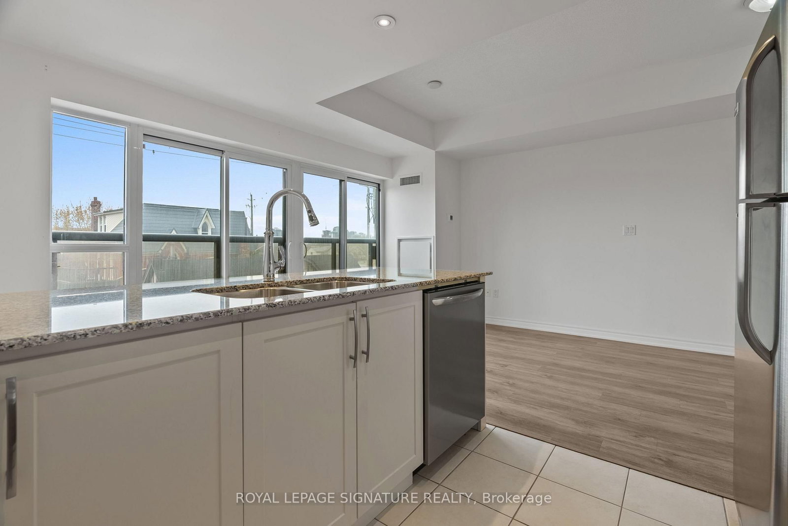 427 Aberdeen Avenue • #102 • Hamilton, ON photo 10