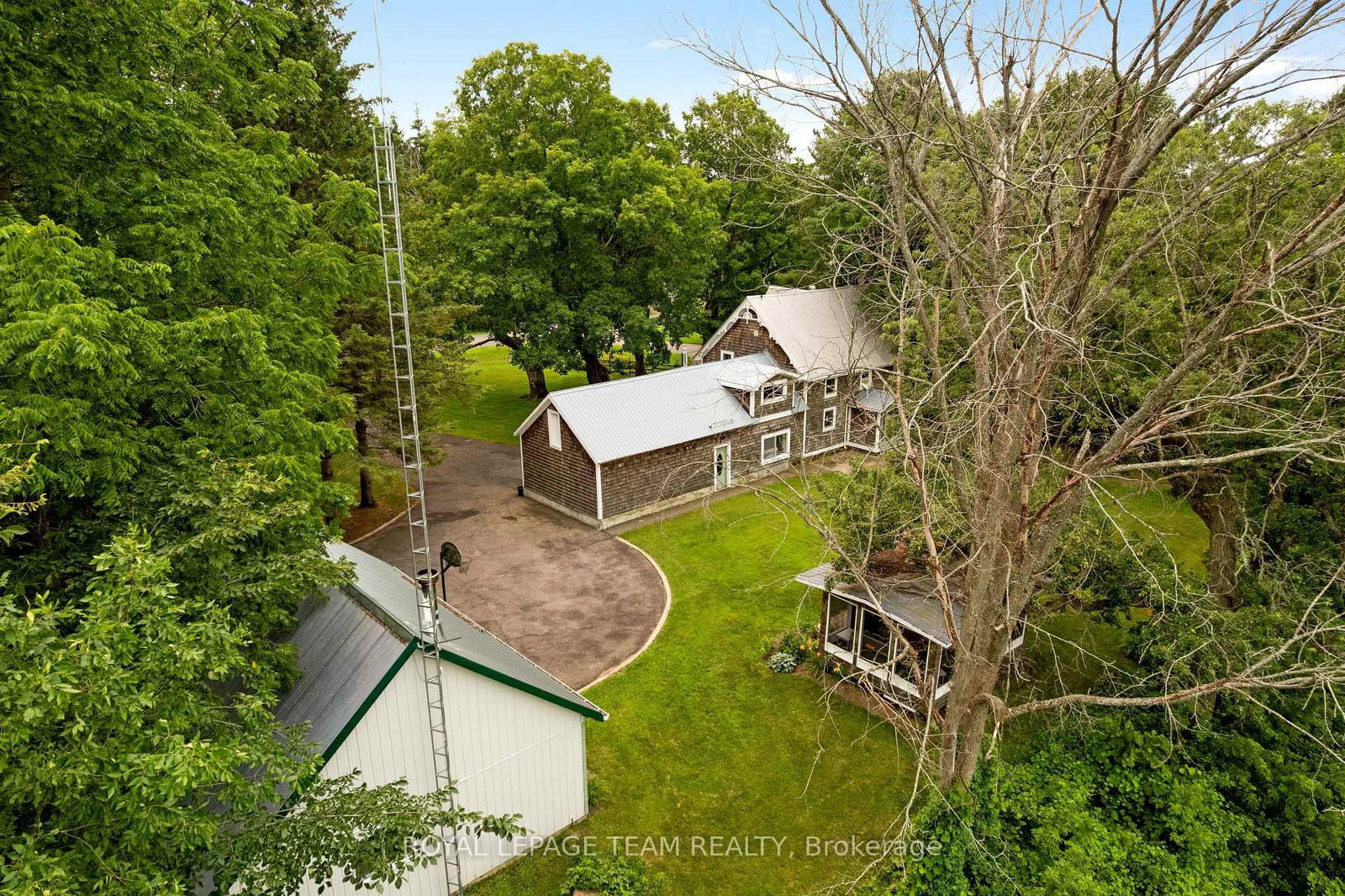 715 River Road • North Grenville, ON photo 40