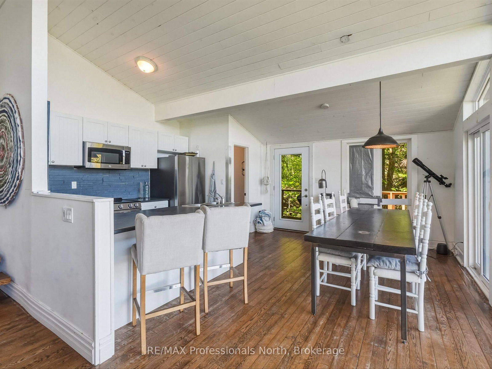 20 Macbeth Island • Bracebridge, ON photo 17