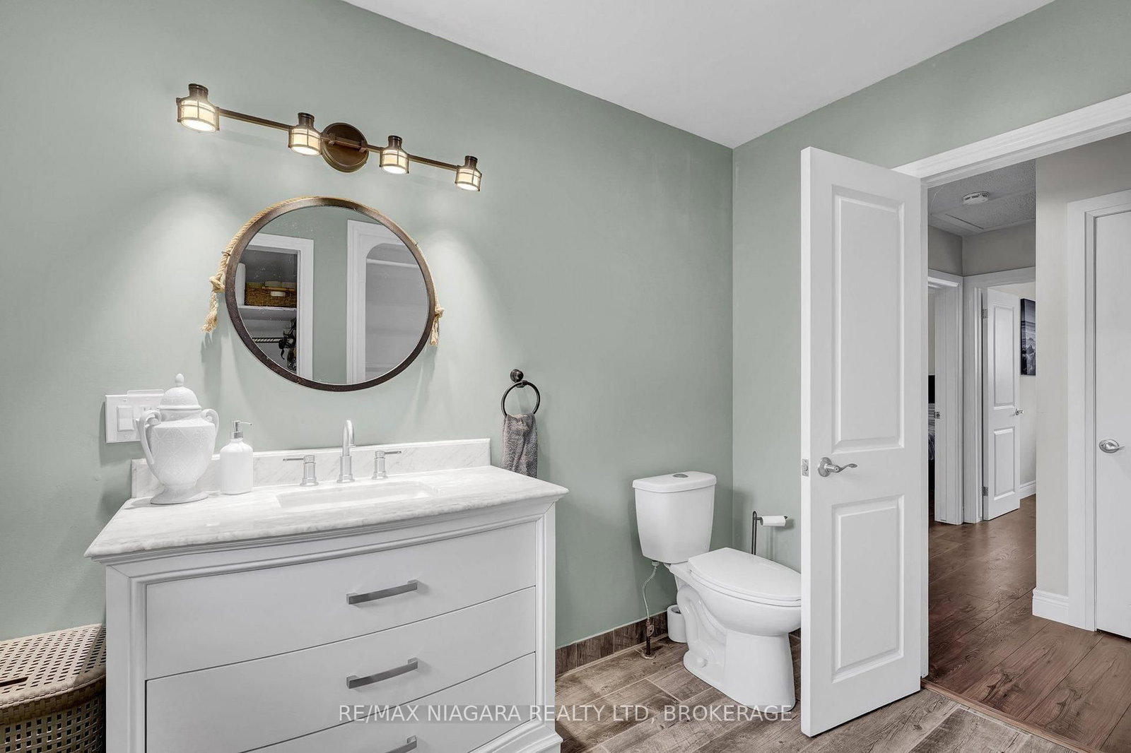 3528 Harvard Avenue • Niagara Falls, ON photo 13