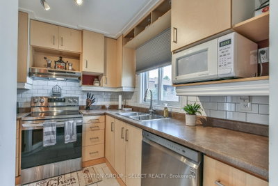 Unit 226 — 230 Clarke Road — photo 5