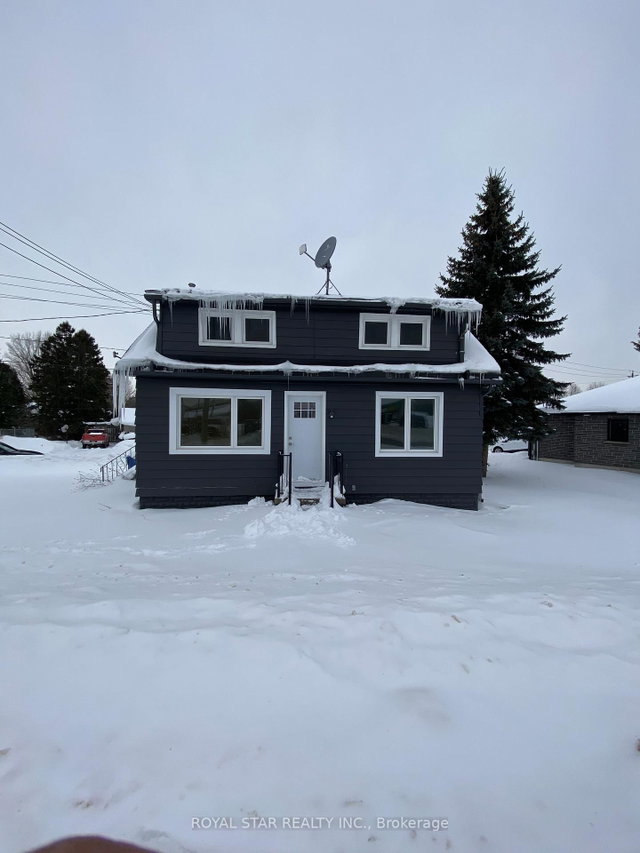 582 Garafraxa Street S