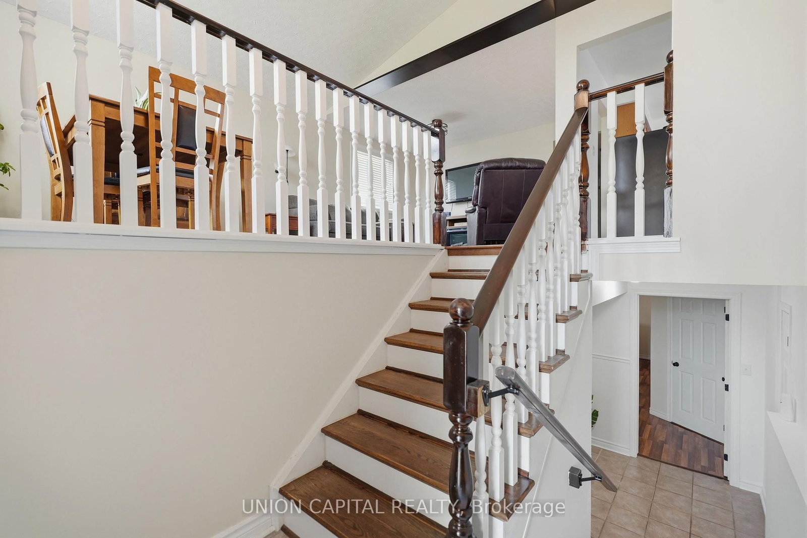 6699 Montrose Road • Niagara Falls, ON photo 2