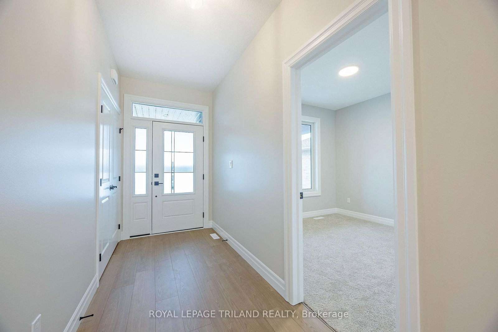 155 Shaw Valley Drive • St. Thomas, ON photo 4