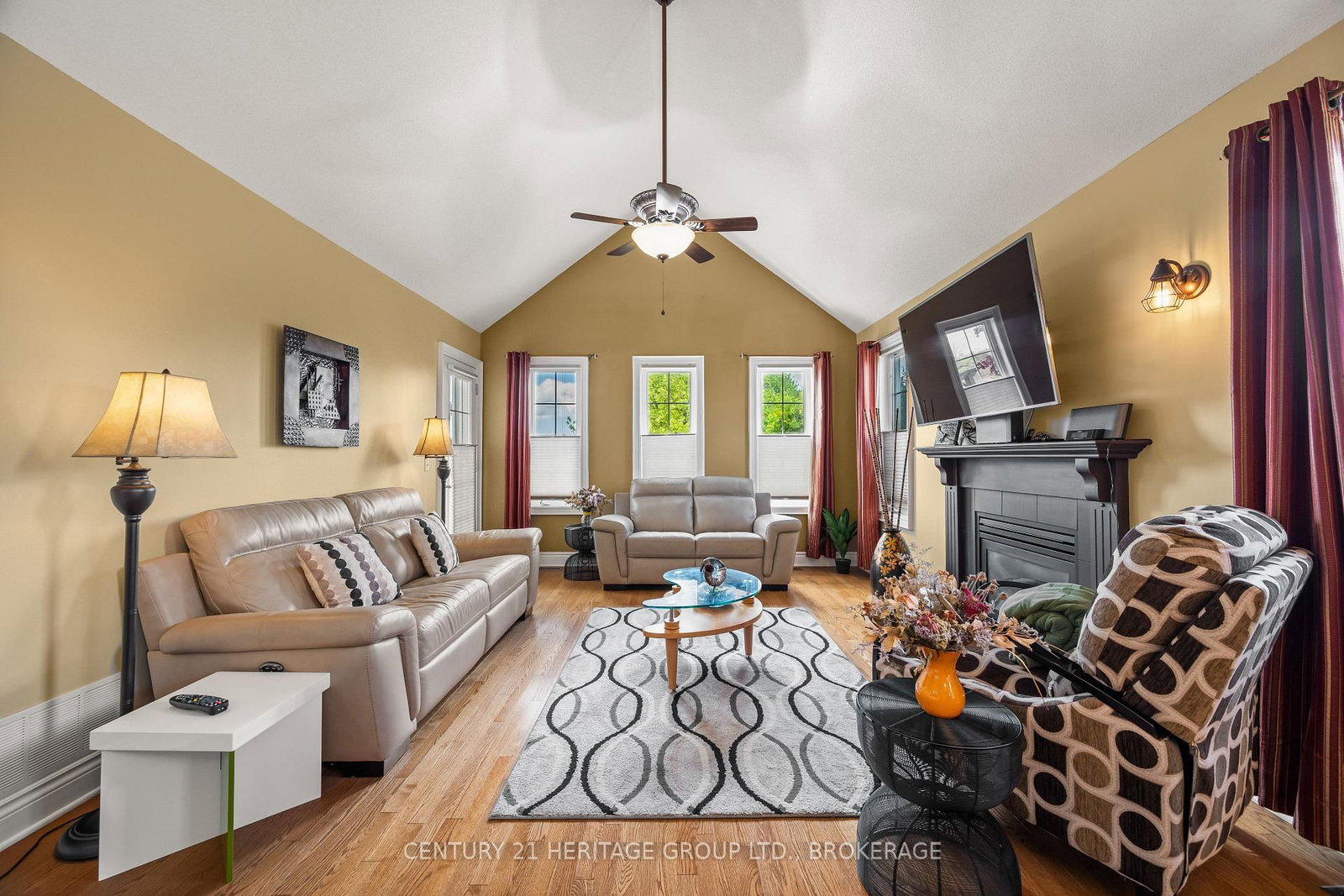 100 BRITANNIA Crescent • Bath, ON photo 22