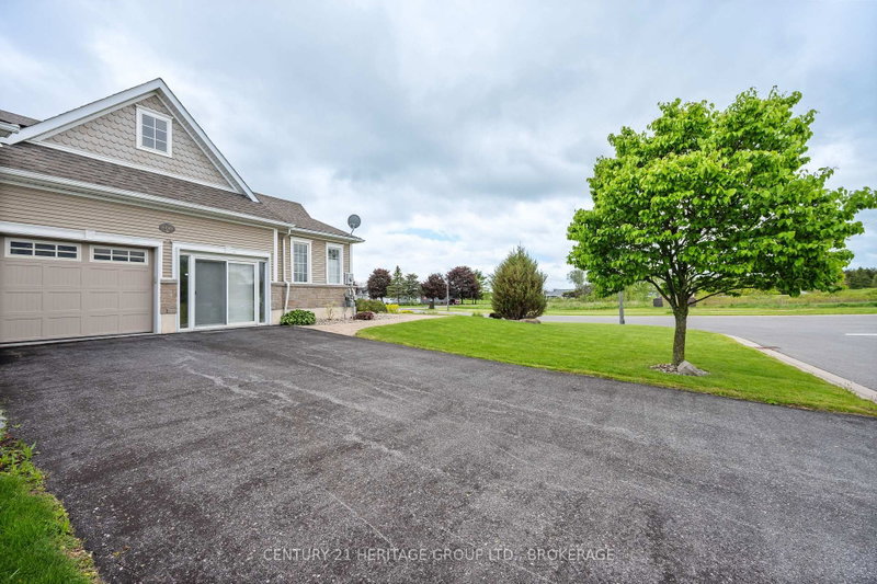 100 BRITANNIA Crescent