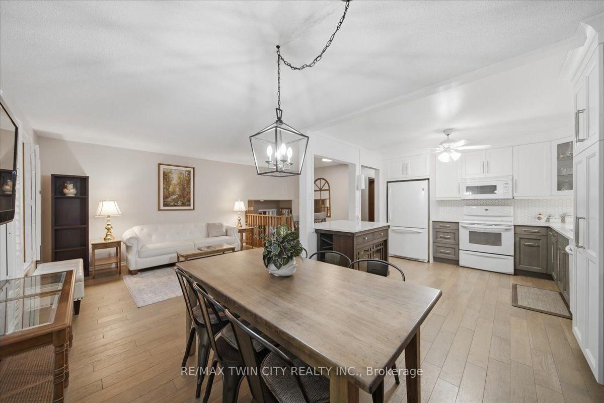 76 Enfield Crescent • Brantford, ON photo 11