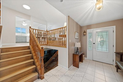 76 Enfield Crescent — photo 5
