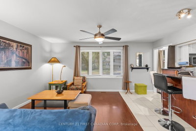 4 Archer Crescent • London South, ON photo 8