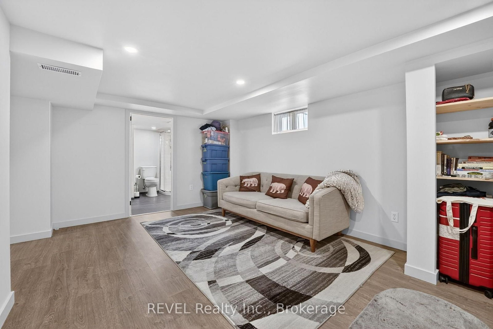 74 St. Patrick Street • St. Catharines, ON photo 37