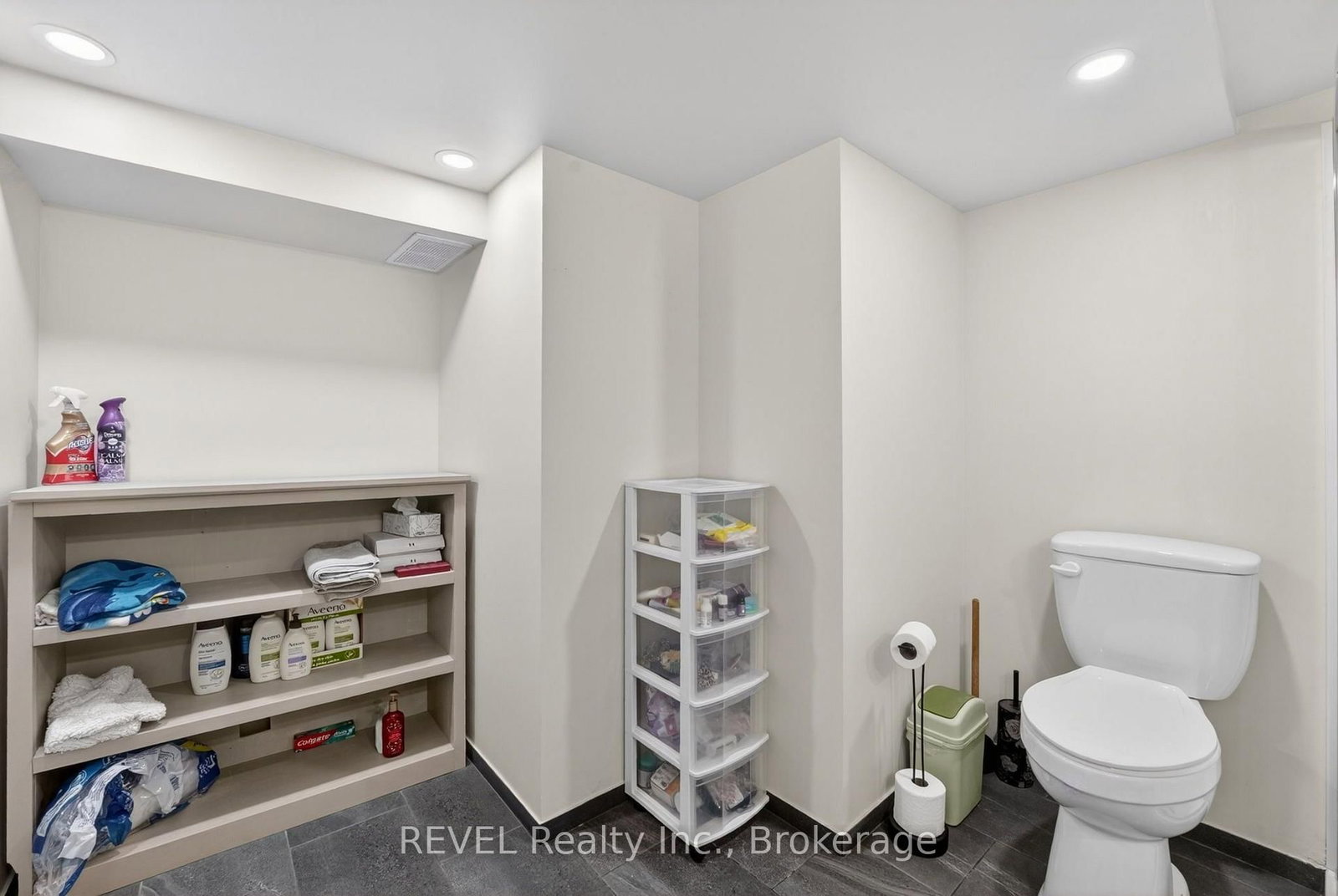 74 St. Patrick Street • St. Catharines, ON photo 39