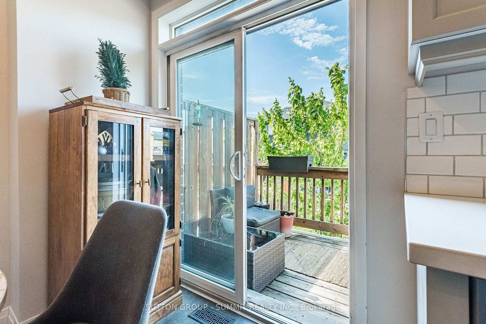 25 SOHO Street • Hamilton, ON photo 28