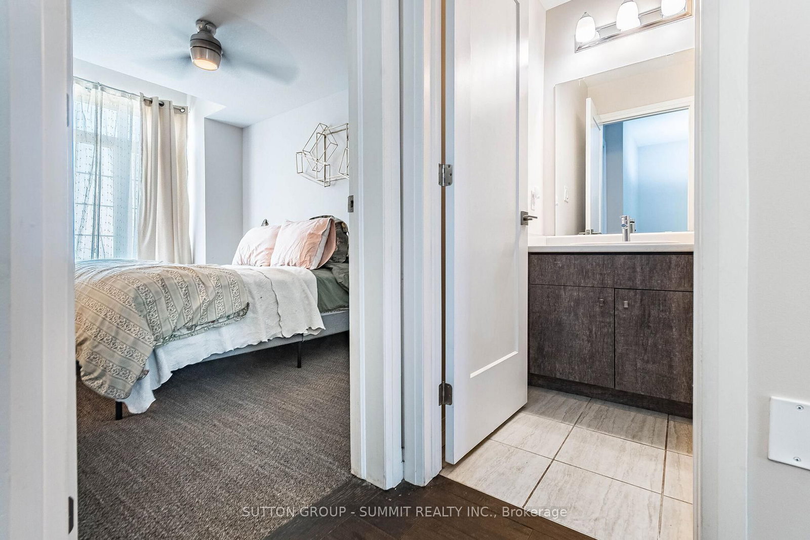 25 SOHO Street • Hamilton, ON photo 32