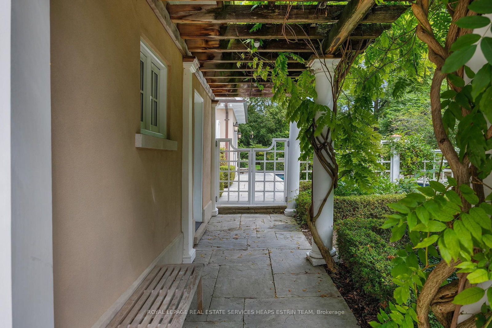 75 Queen St, Guelph, view 25