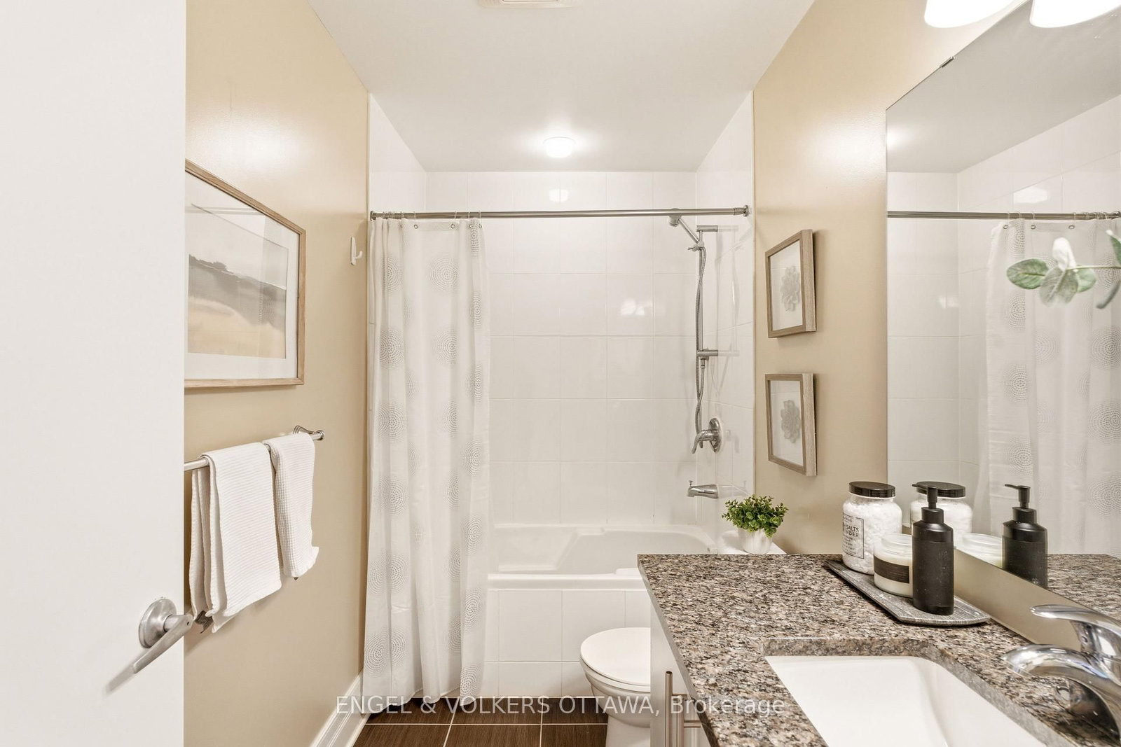 808 Bronson Avenue • #310 • Ottawa, ON photo 24