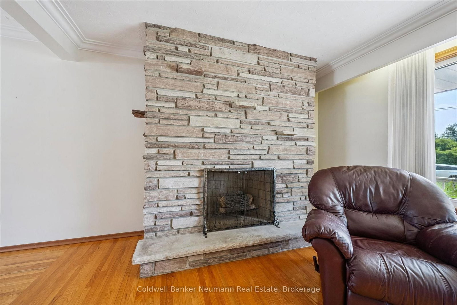 10 Kara Lee Court • Guelph, ON photo 11