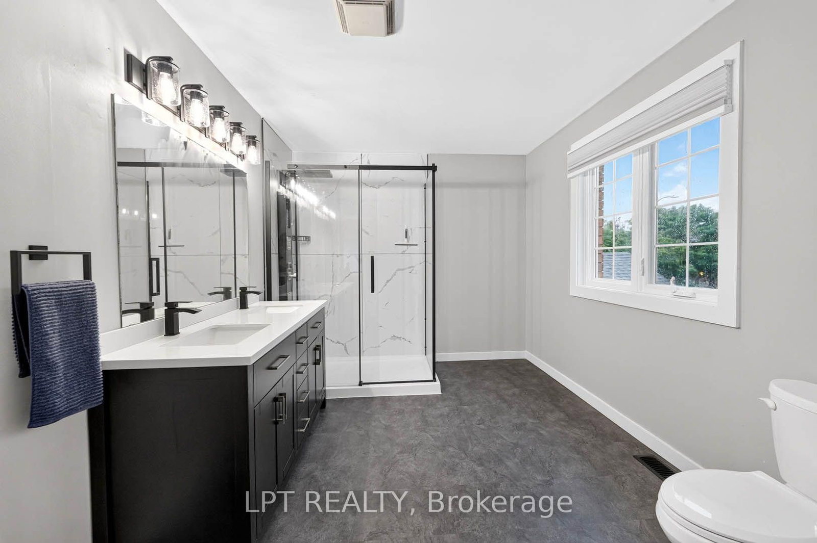 43 Liam Drive • Hamilton, ON photo 39
