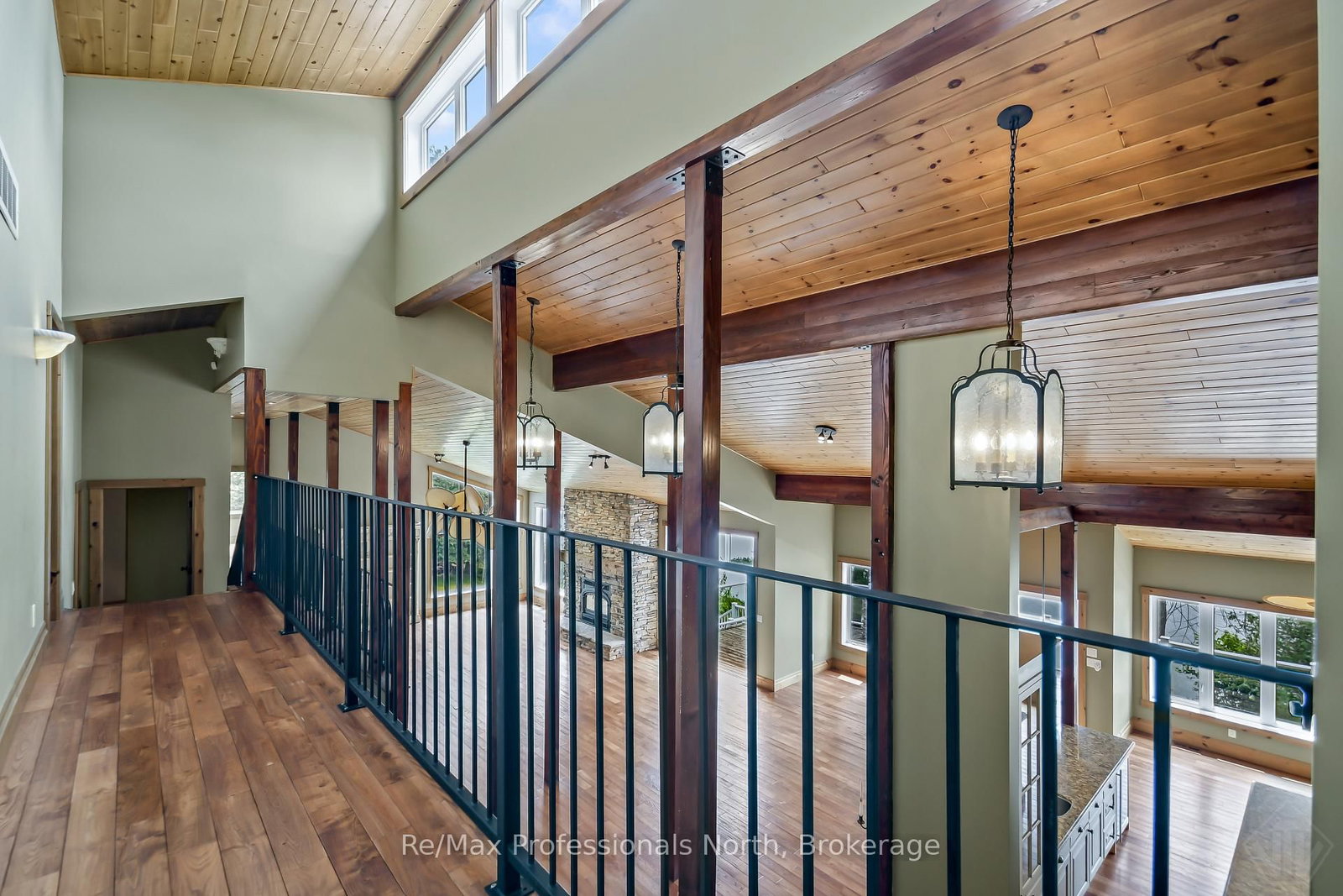 1064 Road 3200 • Gravenhurst, ON photo 33