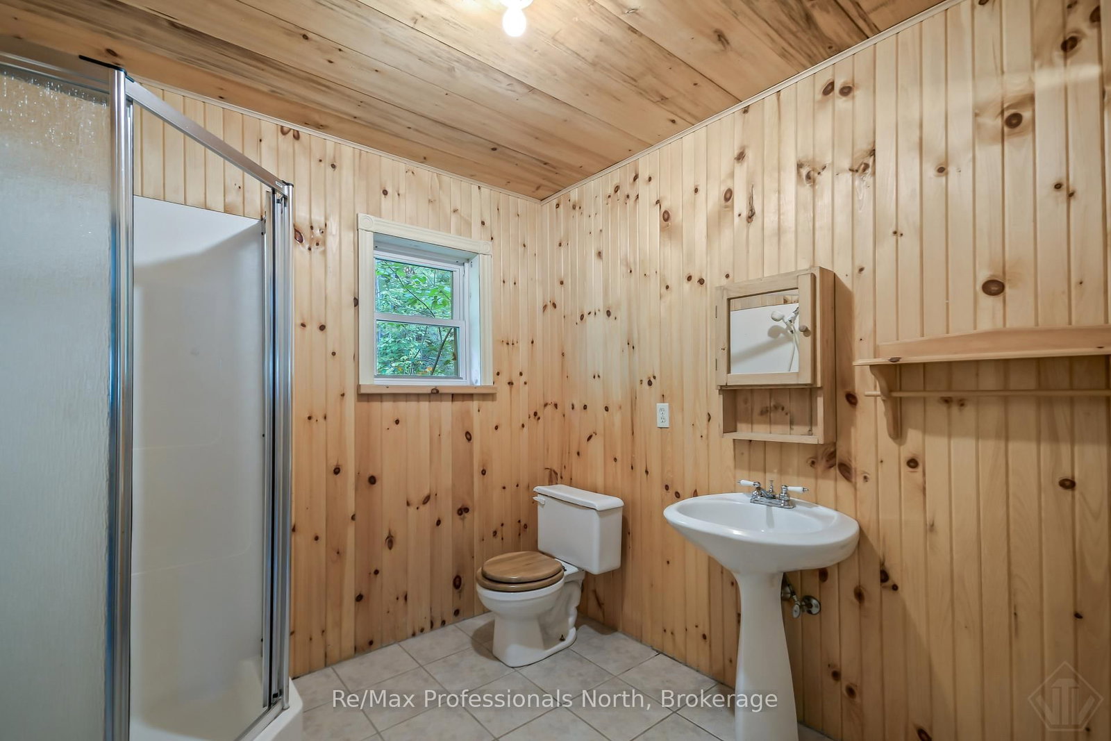 1064 Road 3200 • Gravenhurst, ON photo 44