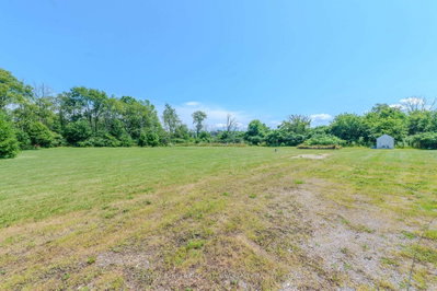 31 Station Road • Front of Leeds & Seeleys Bay, ON photo 5
