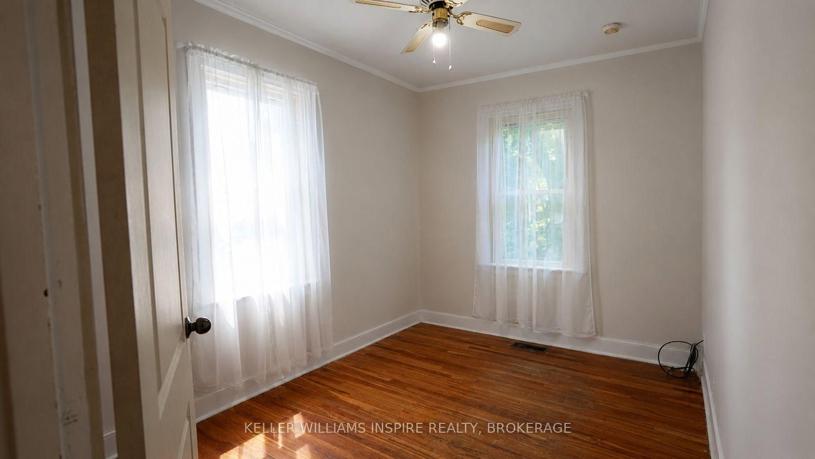 92 ELM Street • Kingston, ON photo 12